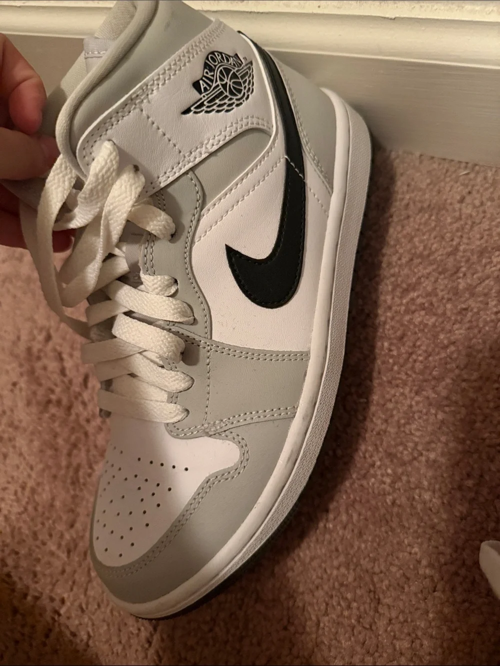 Nike Women's White and Light Gray High-Top Sneakers
